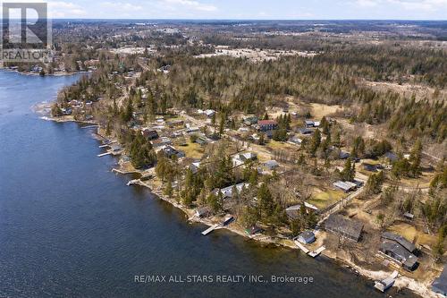 112 STURGEON GLEN ROAD  Kawartha Lakes (Fenelon), ON K0M 1N0