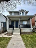 6 LAPP STREET  Toronto (Rockcliffe-Smythe), ON M6N 3W6