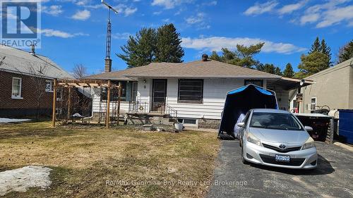 8 STURGEON BAY ROAD  Severn (Coldwater), ON L0K 1E0