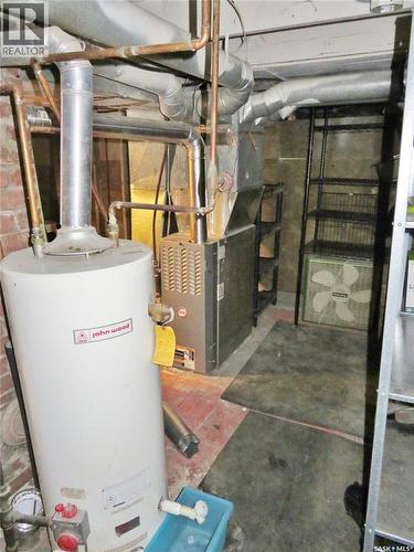 1921 Coy Avenue, Saskatoon, SK - Indoor Photo Showing Basement