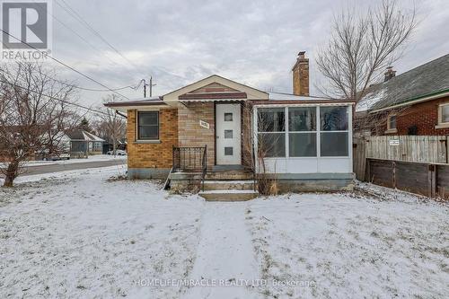 1171 OXFORD STREET E  London East, ON N5Y 3L7