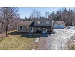 17 Rossville RD  Fredericton, NB E6G 1V2