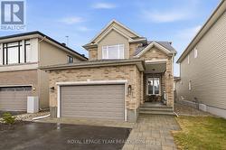 337 SUGAR PINE CRESCENT  Ottawa, ON K2M 0H6