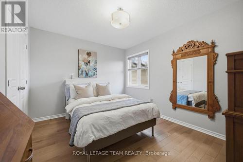 337 Sugar Pine Crescent, Ottawa, ON - Indoor Photo Showing Bedroom