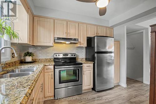 21 Greystone Crescent, St. Catharines, ON - Indoor Photo Showing Kitchen With Double Sink