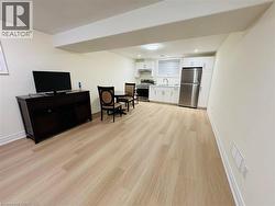 8901 ANGIE Drive Niagara Falls, ON L2H 0H9