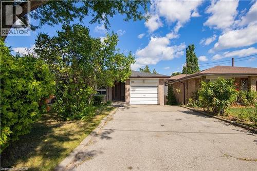 185 Lavina Crescent, Hamilton, ON - Outdoor