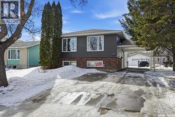 6715 1st AVENUE N  Regina, SK S4X 1C7