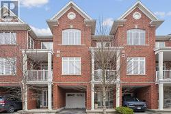 29 - 181 PLAINS ROAD W  Burlington, ON L7T 0B1