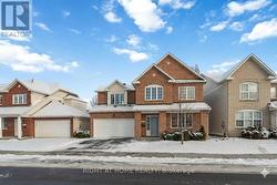 104B CRAIG HENRY DRIVE  Ottawa, ON K2G 6L8