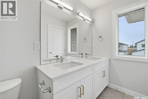 266 Kostiuk Crescent, Saskatoon, SK - Indoor Photo Showing Bathroom