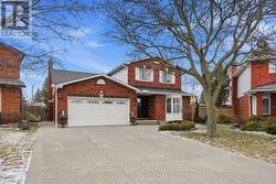 9 WALDORF COURT  Hamilton, ON L8V 5A1
