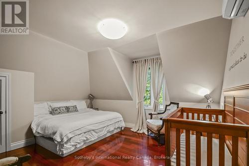 190 Melissa Lane, Tiny, ON - Indoor Photo Showing Bedroom