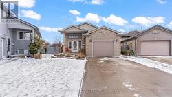 57 SIMMS COURT  London South (South T), ON N5Z 5E7