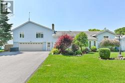 105 A&B BERNARD LONG ROAD Quinte West (Trenton Ward), ON K8V 5P6