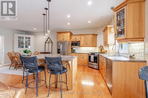 46821 Mapleton Line, Malahide, ON - Indoor Photo Showing Kitchen