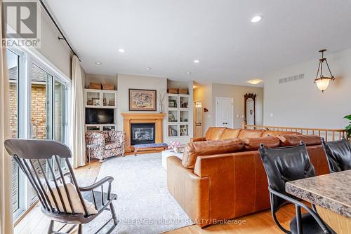 46821 Mapleton Line, Malahide, ON - Indoor Photo Showing Living Room With Fireplace