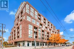 621 - 1787 ST CLAIR AVENUE W  Toronto, ON M6N 1J6