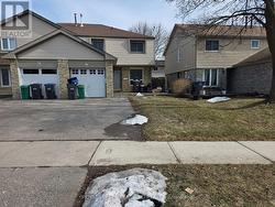 72 FANSHAWE DRIVE  Brampton, ON L6Z 1A9