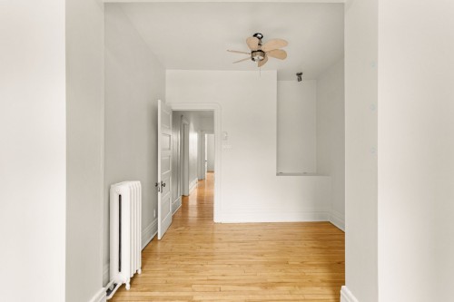 Chambre à coucher - 74 Av. Mcnider, Montréal (Outremont), QC - Indoor Photo Showing Other Room
