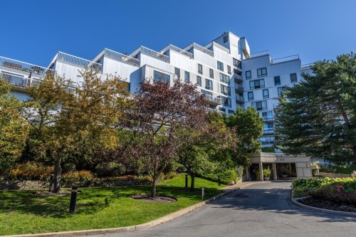 Front of Structure - 302-150 Rue Berlioz, Montréal (Verdun/Île-Des-Soeurs), QC - Outdoor With Facade