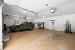 Garage - 