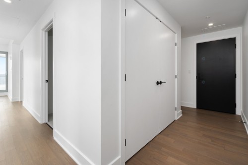 Mud Room - 4709-720 Rue St-Jacques, Montréal (Ville-Marie), QC - Indoor Photo Showing Other Room