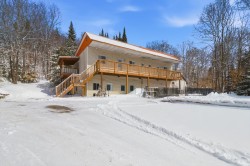 23 Ch. des Sables  Val-Des-Monts, QC J8N 4C8