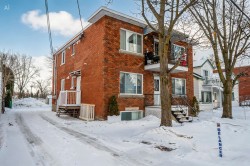 498  - 500 Rue Wilfrid  Saint-Jérôme, QC J8A 1T7