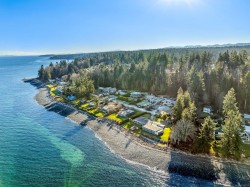 5778 Coral Rd Courtenay, BC V9J 1W9