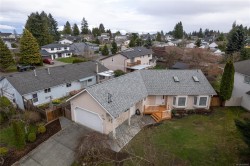 881 Therres Cres  Ladysmith, BC V9G 1N5