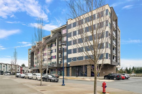 606-947 Whirlaway Cres  Langford, BC V9B 6W6