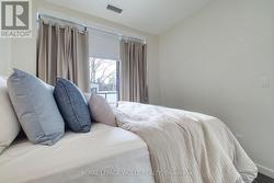 101 - 690 KING STREET W  Waterloo, ON N2H 5L8