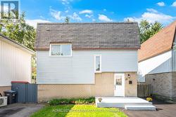22 HIGHVIEW TRAIL  Brampton, ON L6S 1P5