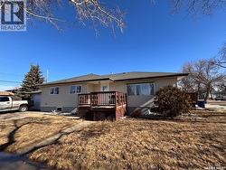 418 4th AVENUE W  Kindersley, SK S0L 1S0