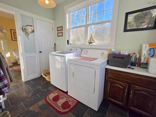 1247 Sandy Point Road, Sand Point, NS 