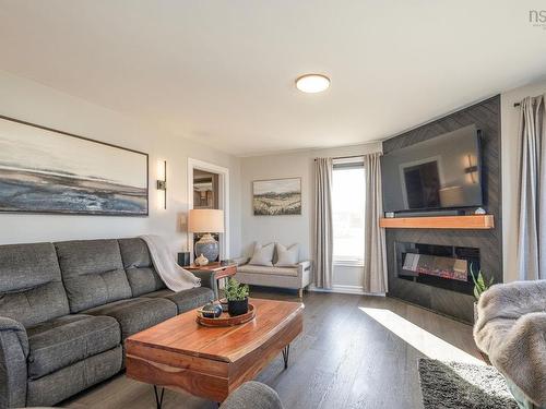 10194 1 Highway, Saulnierville, NS 