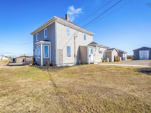 10194 1 Highway, Saulnierville, NS 