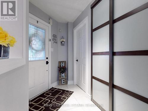5380 Floral Hill Crescent, Mississauga, ON - Indoor Photo Showing Other Room