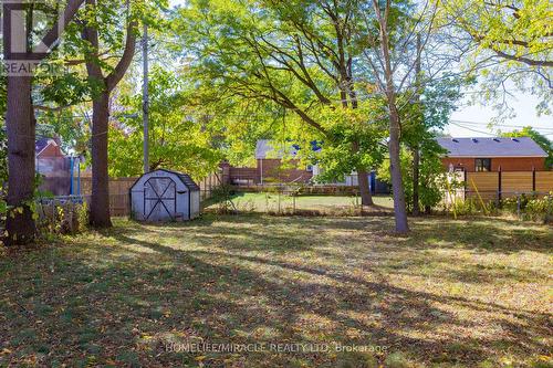 437 CLARKE ROAD  London East, ON N5W 5G6