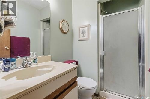202 Verbeke Crescent, Saskatoon, SK - Indoor Photo Showing Bathroom
