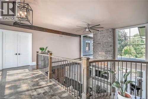 253 Rossmore Boulevard, Burlington, ON - Indoor Photo Showing Other Room