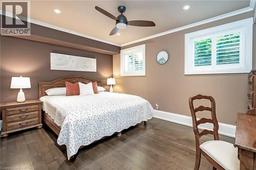 253 Rossmore Boulevard, Burlington, ON - Indoor Photo Showing Bedroom