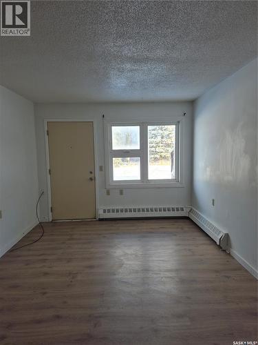 10 Pearl Avenue, Killaly, SK - Indoor Photo Showing Other Room