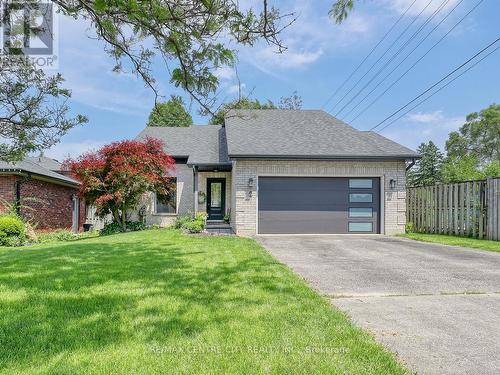 2 STONEYCREEK CRESCENT  London North (North C), ON N5X 3X4