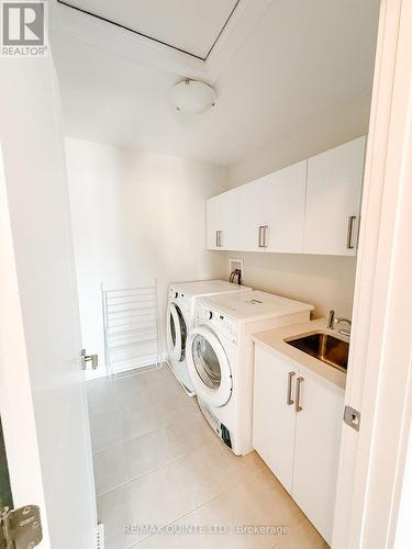 362 Roosevelt Avenue, Ottawa, ON - Indoor Photo Showing Laundry Room