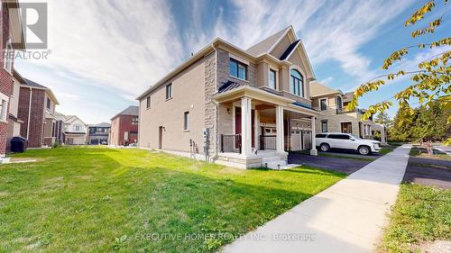 2885 Foxden Square, Pickering, ON - Outdoor With Facade