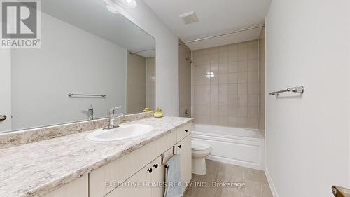 2885 Foxden Square, Pickering, ON - Indoor Photo Showing Bathroom