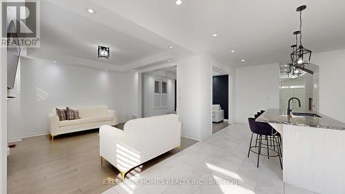 2885 Foxden Square, Pickering, ON - Indoor