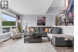 5 VIKING Court Unit# 301  Grimsby, ON L3M 3T8